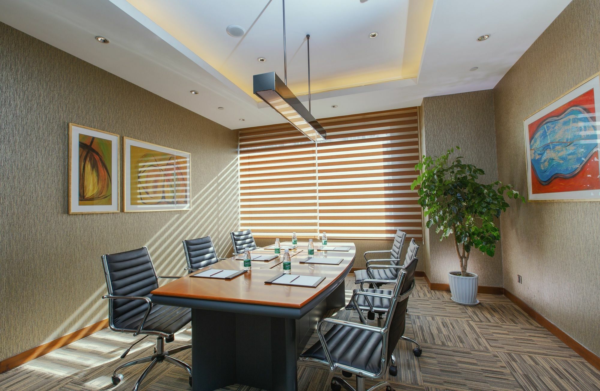 Oakwood Residence Funder เฉิงตู ภายนอก รูปภาพ